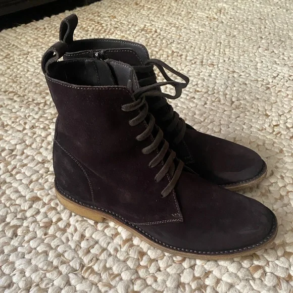 Bottega Veneta Suede Chelsea Boots Sz 9 1/2 US,41 1/2 EU Zipper Side